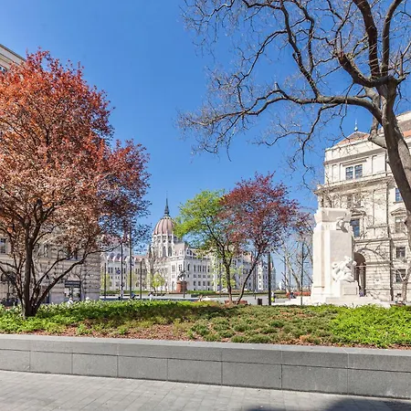 Apartment Freedom Near Parlament With Ac Budapest